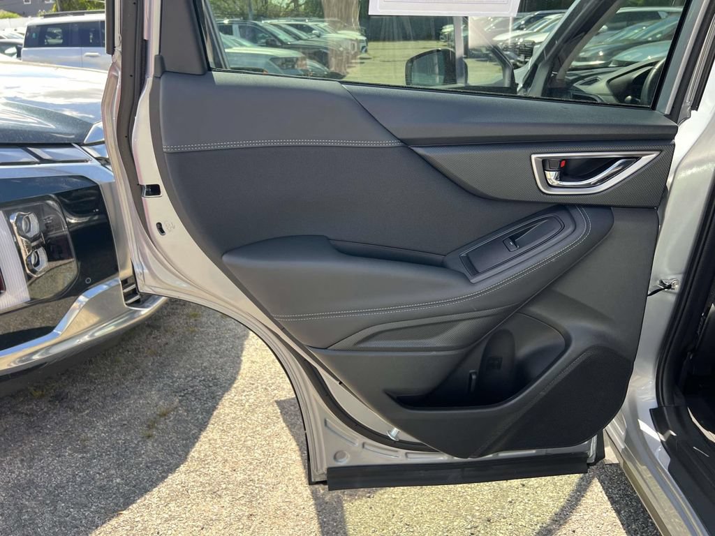 Used 2022 Subaru Forester Premium AWD/4WD image 15