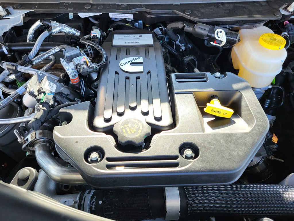 New 2026 RAM 2500 Tradesman AWD/4WD image 32