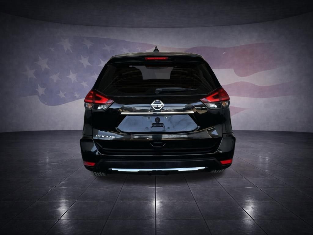Used 2017 Nissan Rogue S FWD image 4