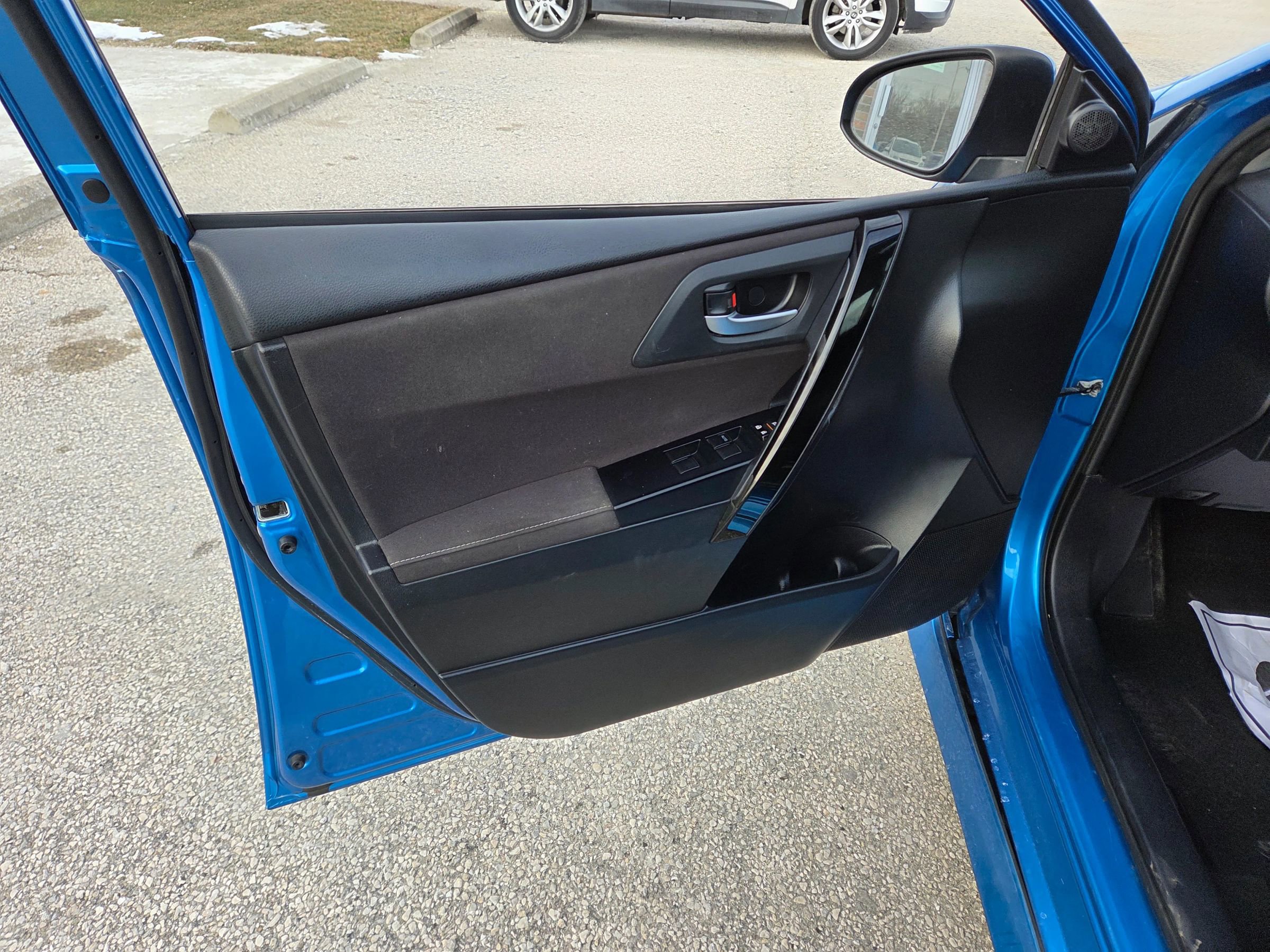 Used 2017 Toyota Corolla iM w/ Carpet Mat Package image 16