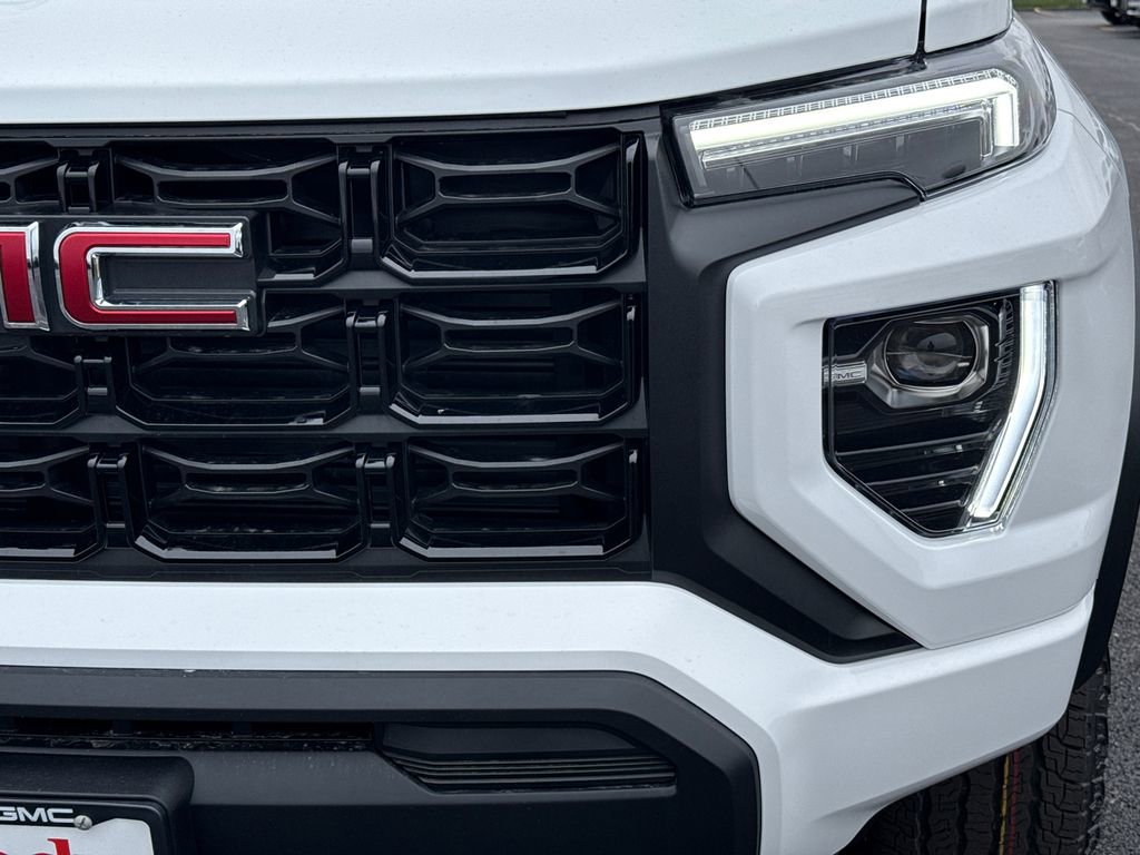 New 2026 GMC Canyon Elevation image 11