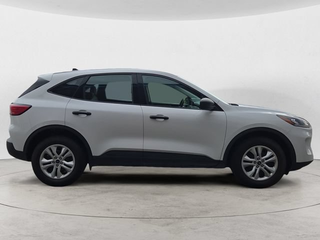 Certified 2022 Ford Escape S AWD/4WD image 4