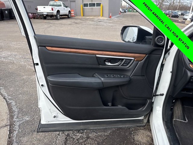Used 2020 Honda CR-V Touring image 25