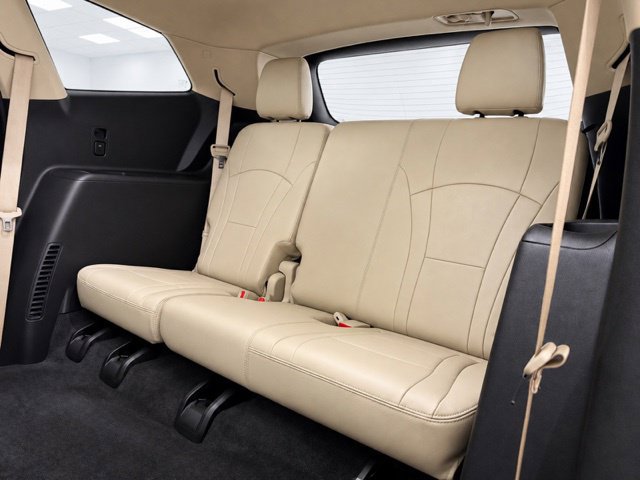 Used 2019 Buick Enclave Premium w/ Trailering Package, 5000 lbs. AWD/4WD image 24