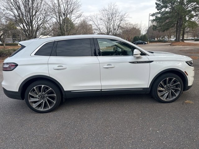 Used 2022 Lincoln Nautilus Reserve w/ Equipment Group 201A image 7