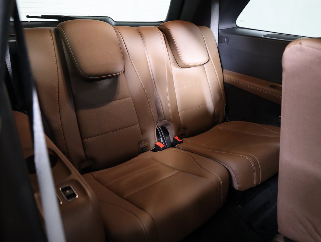 Used 2024 Mercedes-Benz GLS 450 GLS 450 image 44