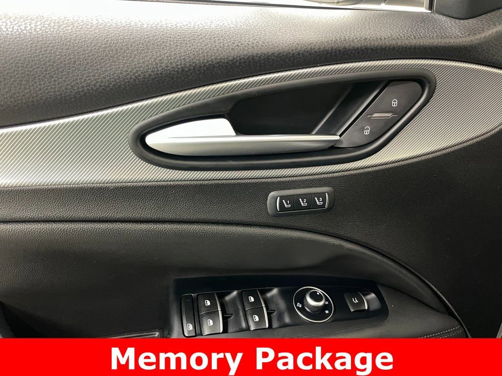 Used 2018 Alfa Romeo Stelvio Ti Sport image 8