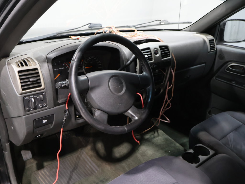Used 2005 Chevrolet Colorado LS AWD/4WD image 16
