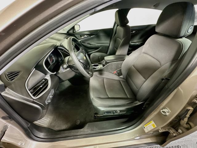 Used 2024 Chevrolet Malibu LT FWD image 12