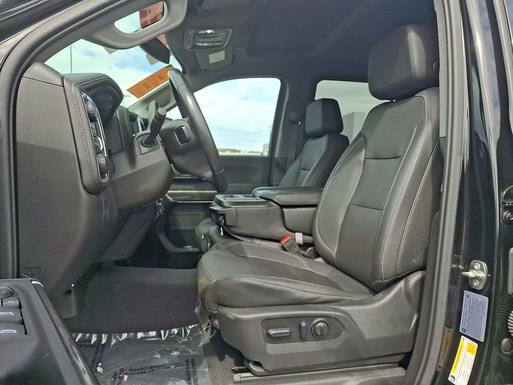 Used 2023 Chevrolet Silverado 2500 LTZ w/ Z71 Off-Road Package AWD/4WD image 13