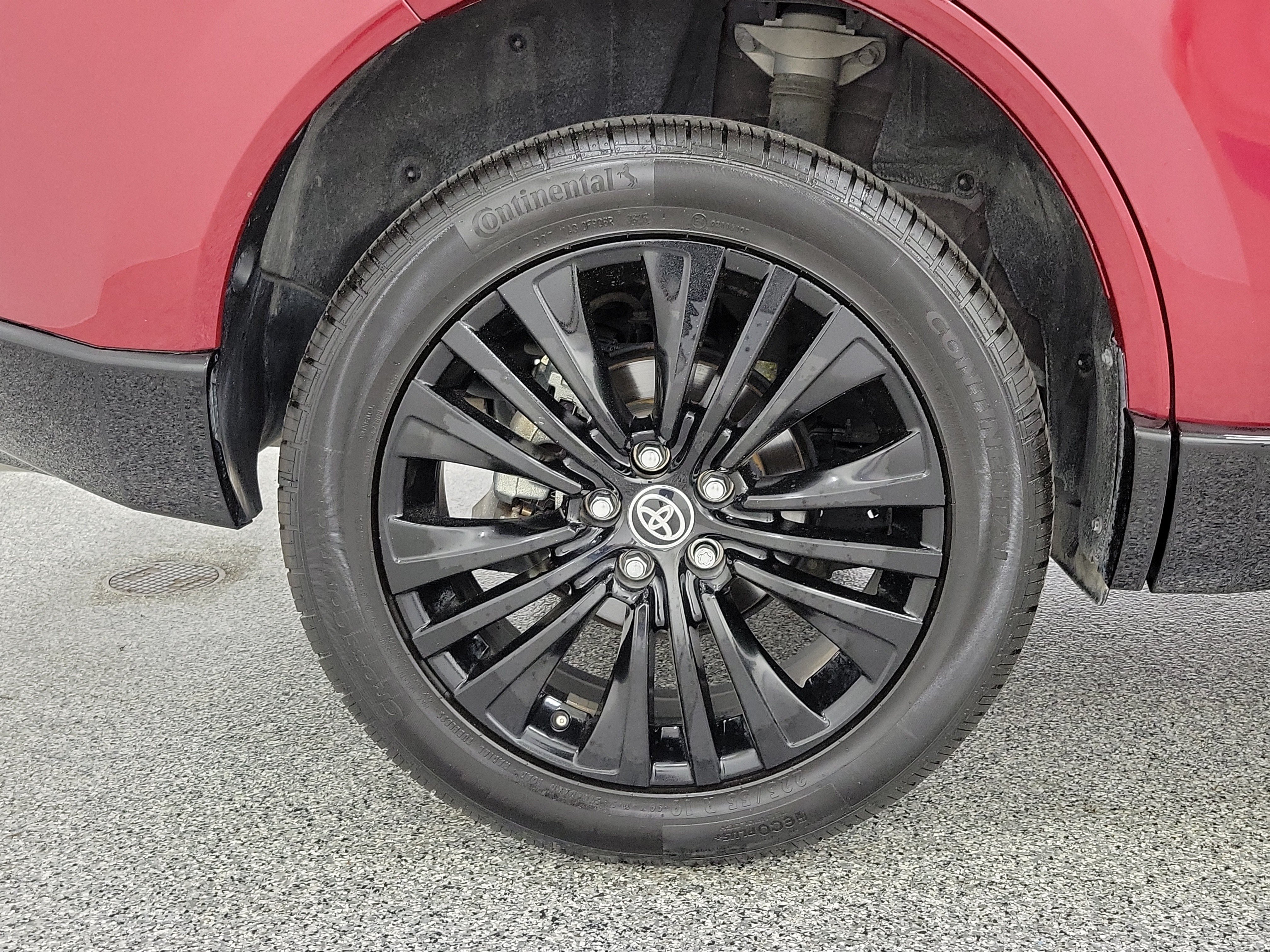 Certified 2024 Toyota Venza Nightshade AWD/4WD image 8