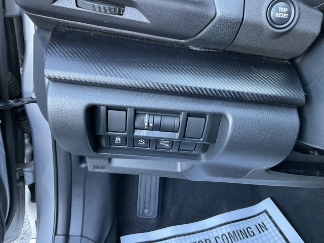 Certified 2021 Subaru Crosstrek 2.0i Premium w/ Moonroof Package image 20