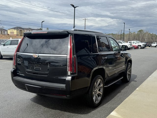 Used 2018 Cadillac Escalade Luxury image 6