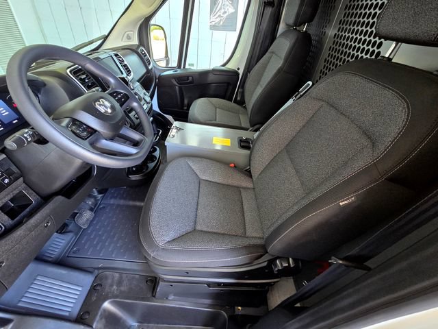Used 2025 RAM ProMaster 2500 w/ Quick Order Package 22G SLT FWD image 13