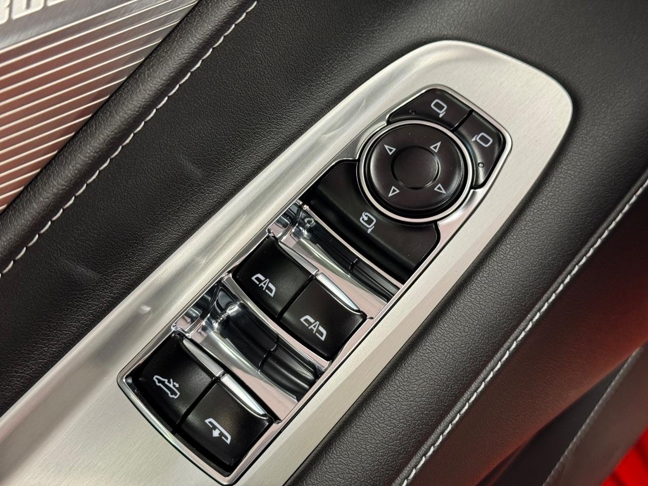 Used 2026 Chevrolet Corvette Stingray Preferred Conv w/ Z51 Performance Package RWD image 23