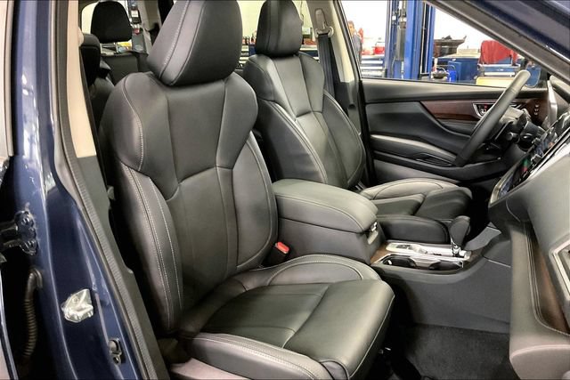 Used 2025 Subaru Ascent Touring AWD/4WD image 7