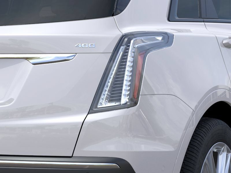 New 2026 Cadillac XT5 Sportv w/ LPO, Floor Liner Package AWD/4WD image 11
