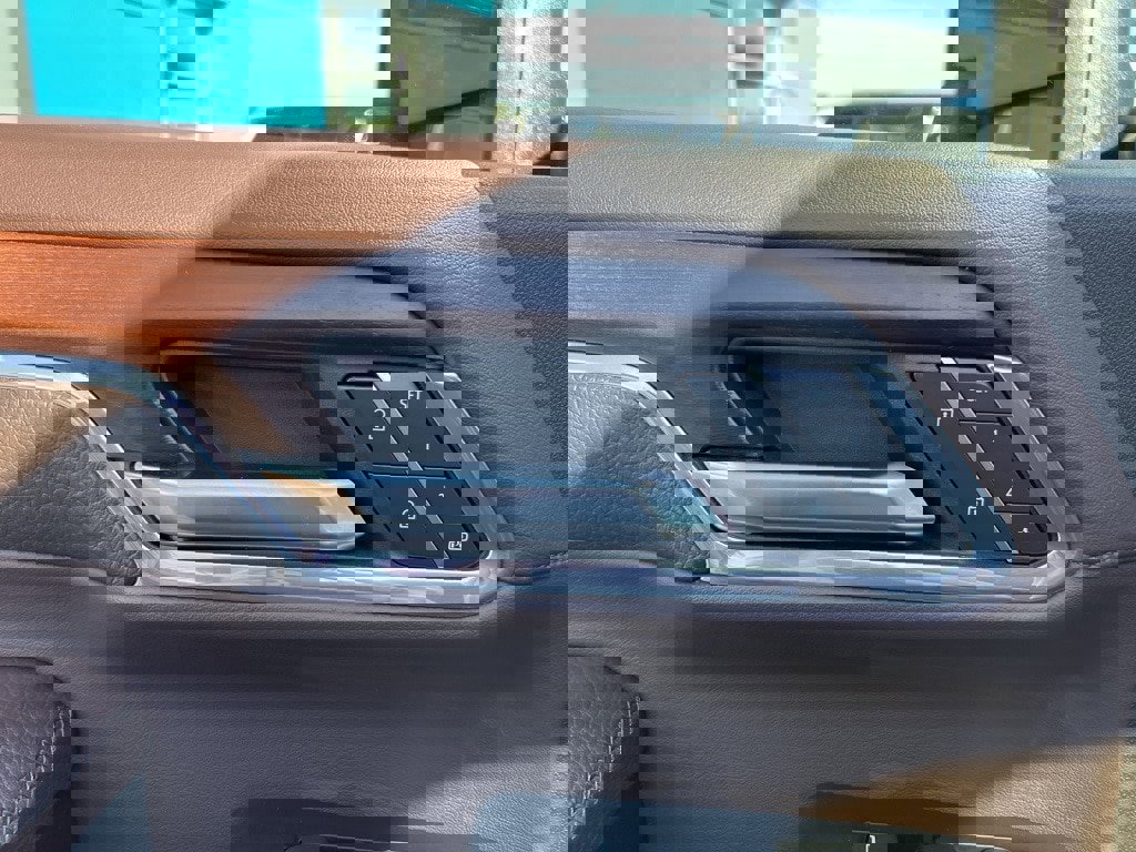 Used 2024 GMC Sierra 2500 Denali w/ Technology Package image 26