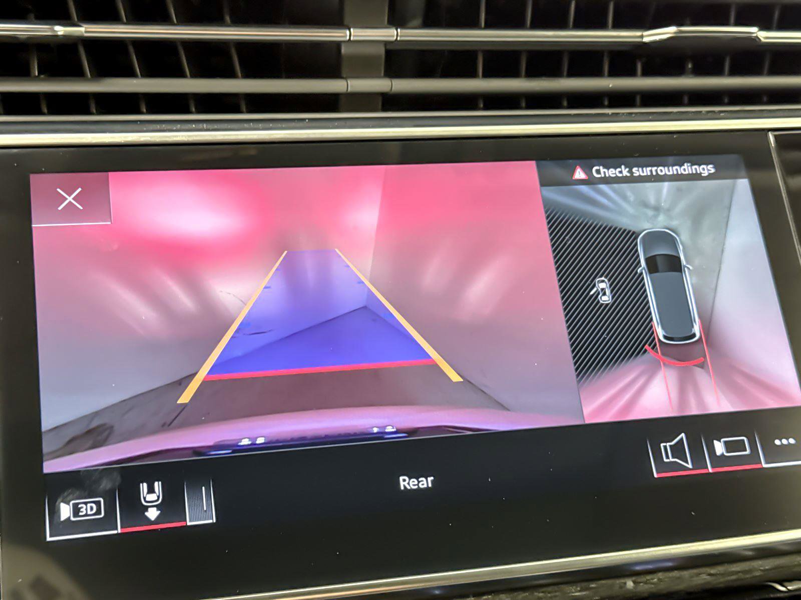 Used 2022 Audi Q7 Premium Plus image 19