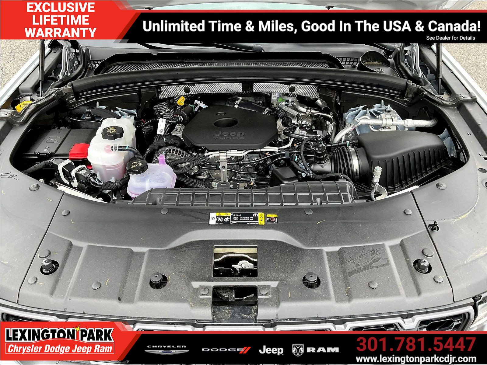 New 2026 Jeep Grand Cherokee Limited w/ Limited Altitude Package AWD/4WD image 11