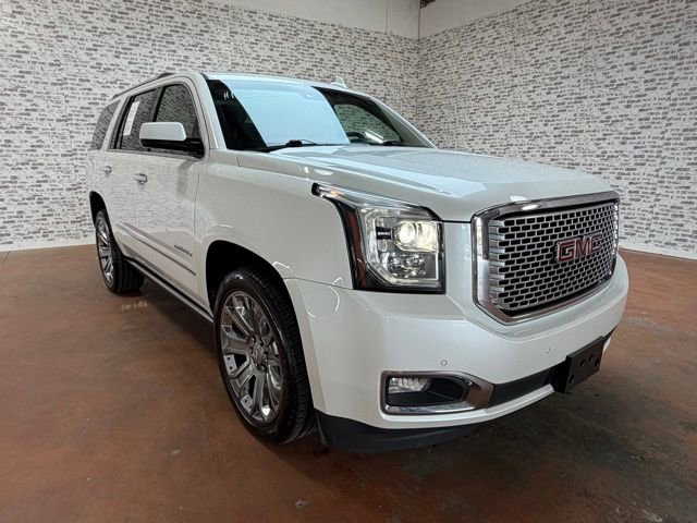 Used 2017 GMC Yukon Denali w/ Open Road Package AWD/4WD image 7