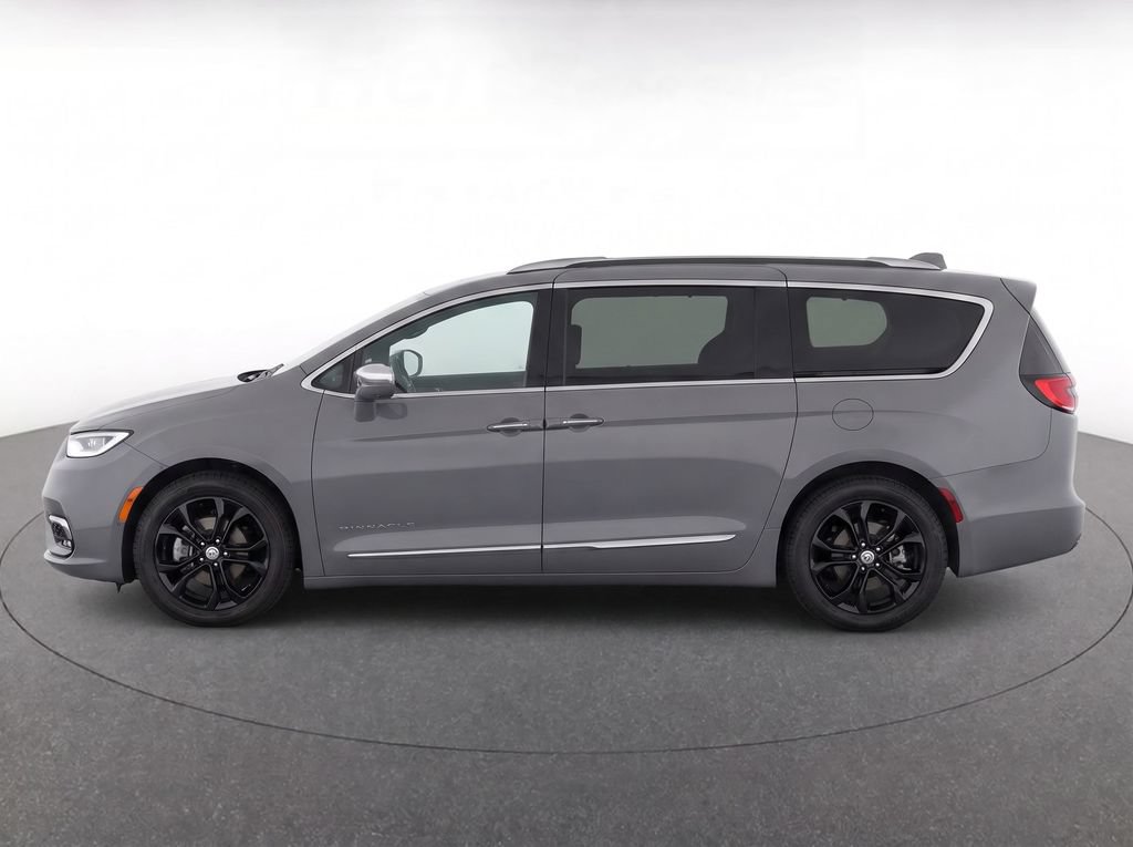 Used 2022 Chrysler Pacifica Pinnacle AWD/4WD image 7