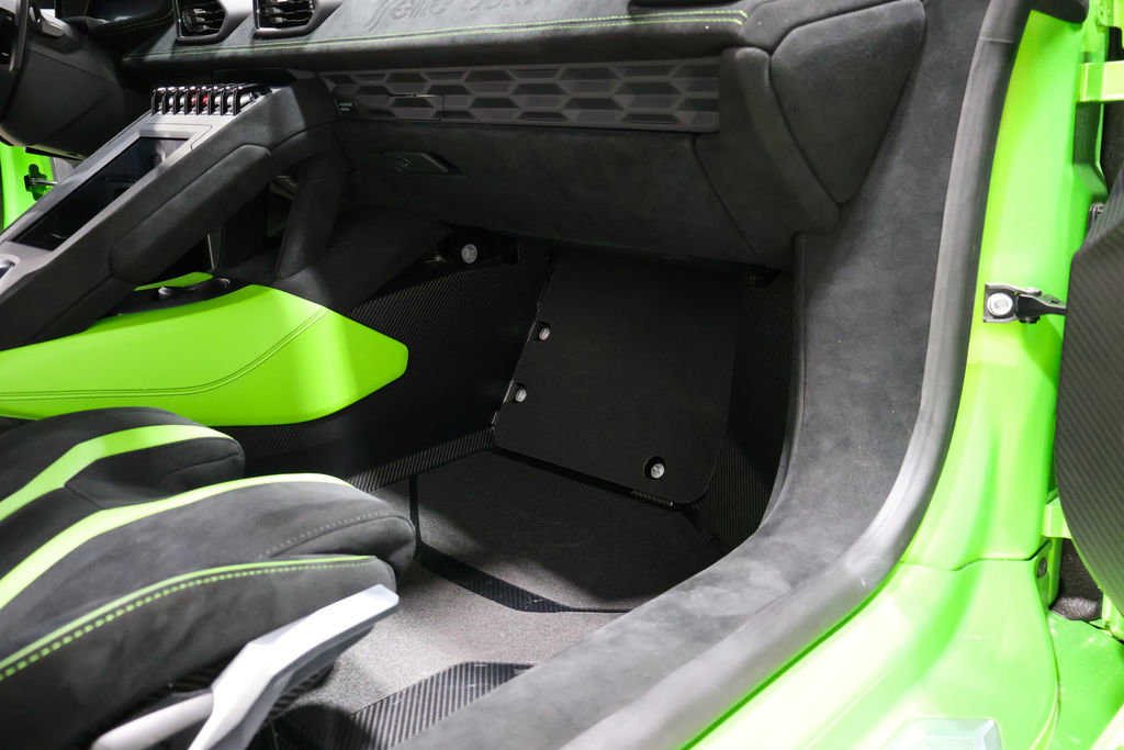 Used 2022 Lamborghini Huracan STO image 31