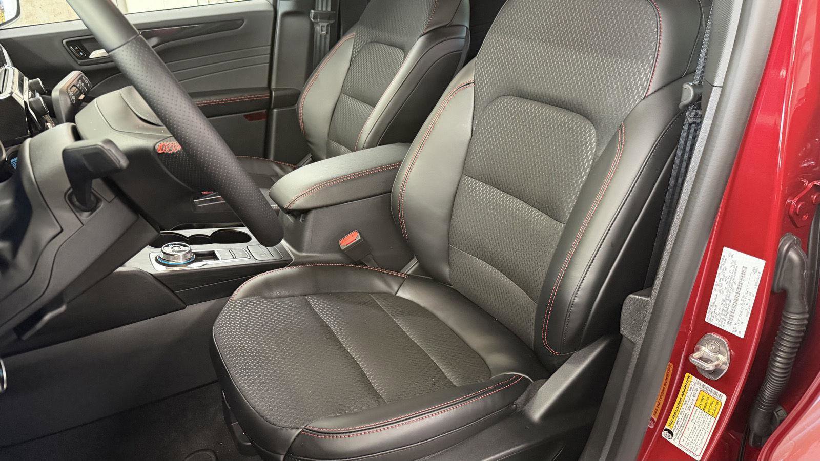 New 2026 Ford Escape ST-Line Select image 12