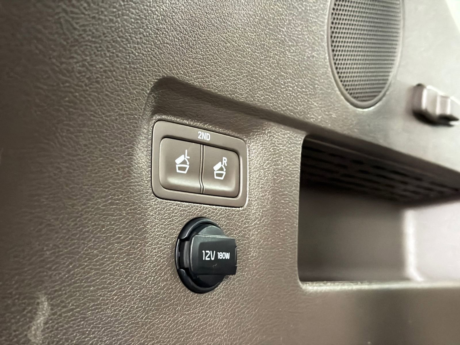 Used 2022 Kia Telluride SX image 10