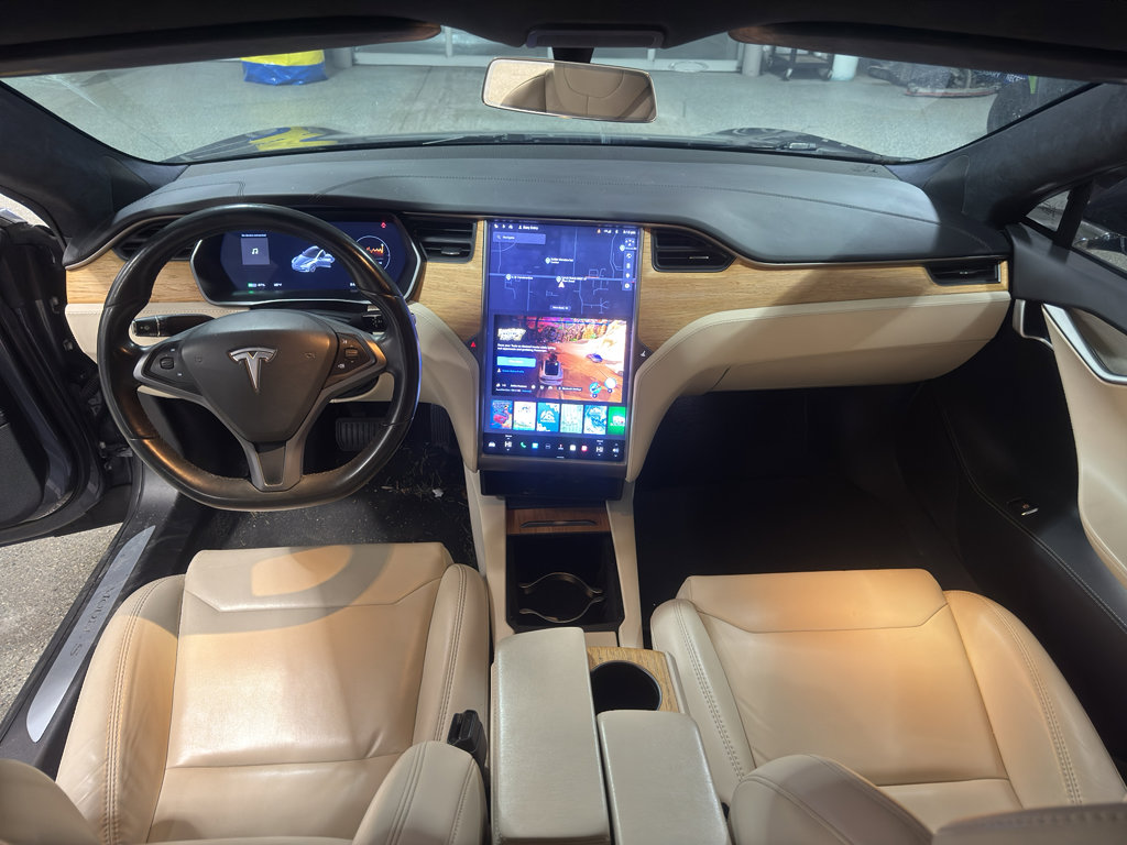 Used 2020 Tesla Model S Long Range Plus image 8