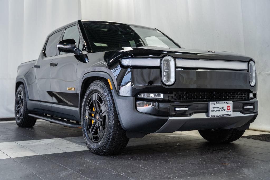 Used 2022 Rivian R1T Adventure image 1