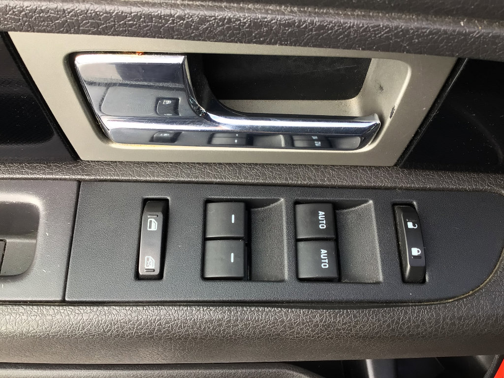 Used 2011 Ford F150 FX4 w/ FX Luxury Pkg image 6