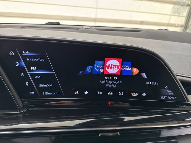Used 2021 Cadillac Escalade Sport w/ LPO, ONYX Package AWD/4WD image 13