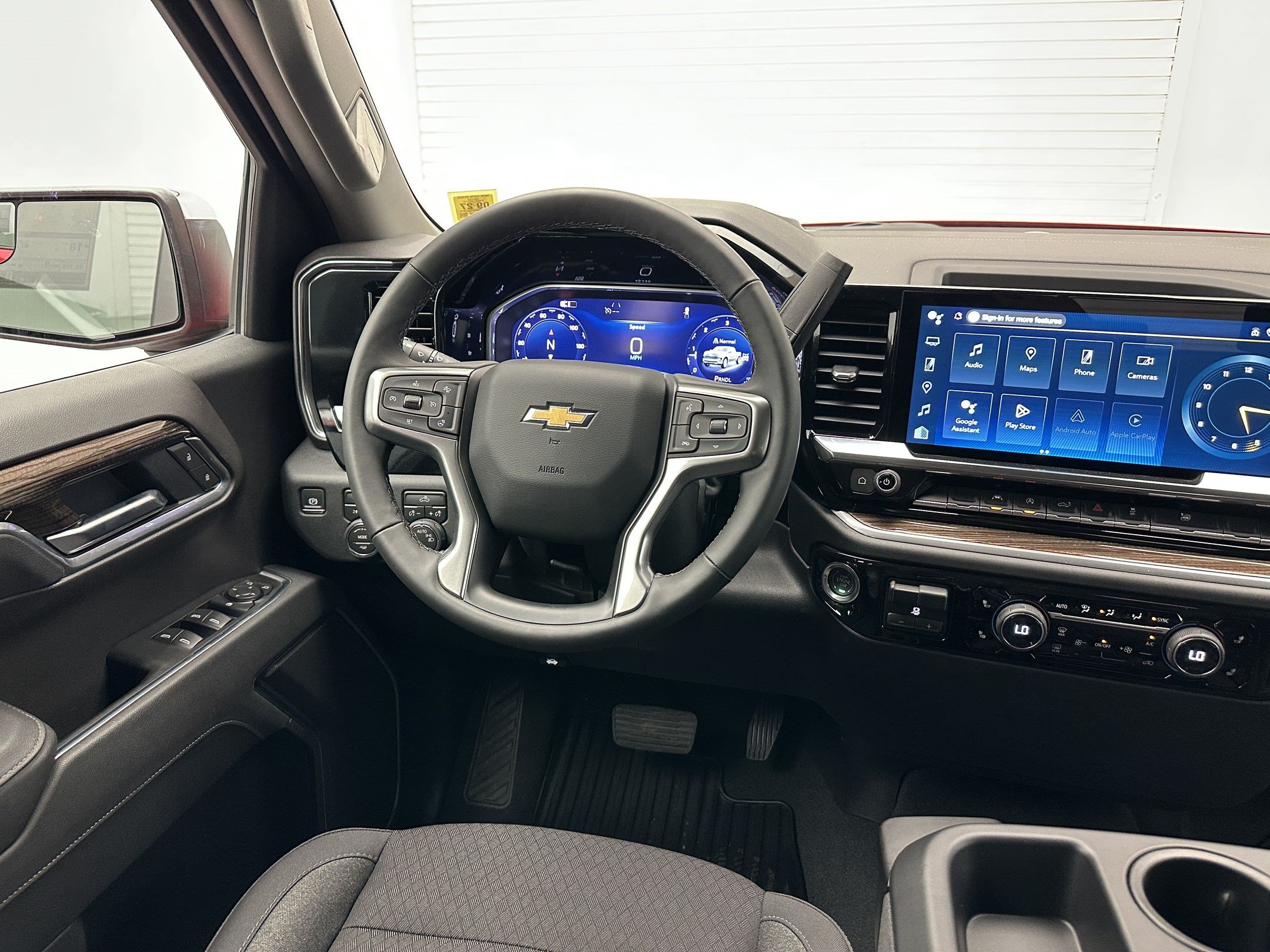 Certified 2026 Chevrolet Silverado 1500 LT AWD/4WD image 27