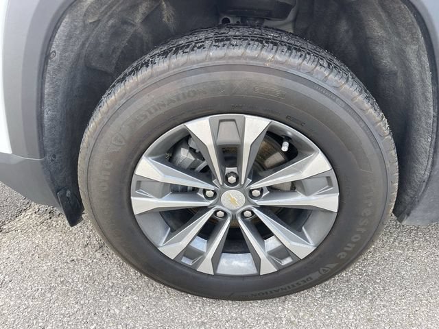 Used 2025 Chevrolet Equinox LT w/ Convenience Package II FWD image 10