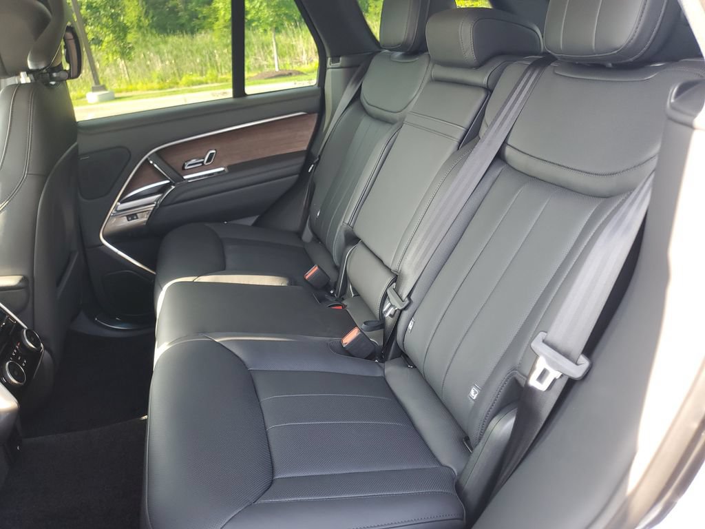 New 2026 Land Rover Range Rover SE AWD/4WD image 28