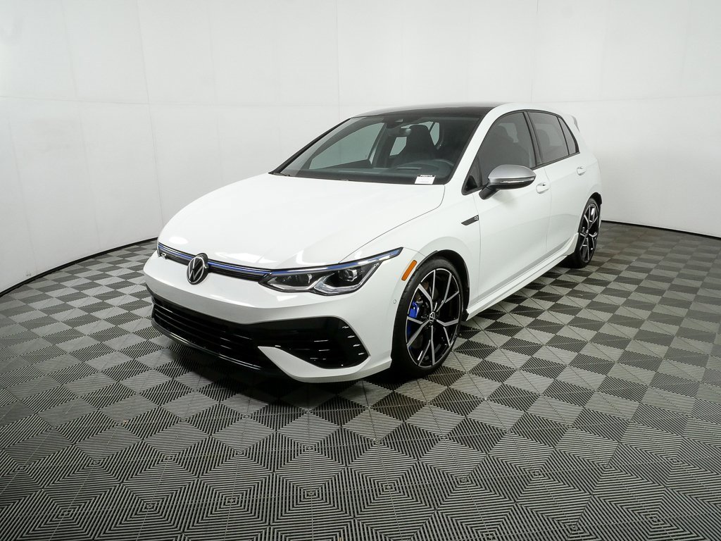 Used 2023 Volkswagen Golf R image 1