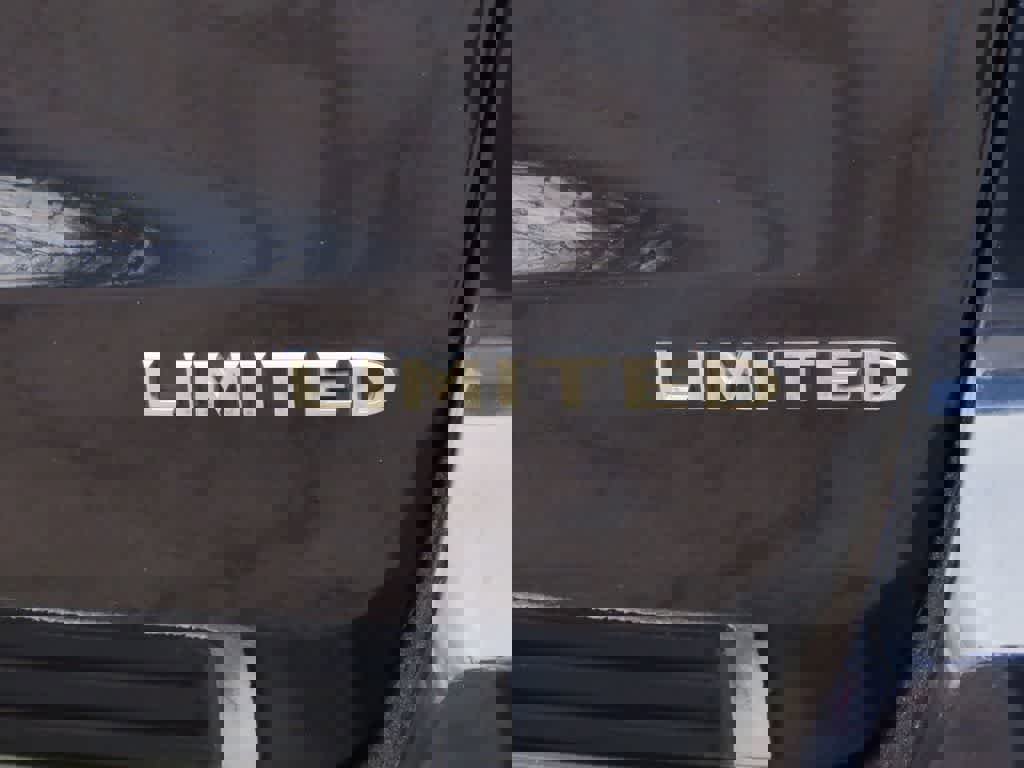 Used 2014 Jeep Grand Cherokee Limited image 8