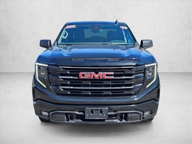 Used 2023 GMC Sierra 1500 Elevation AWD/4WD image 2