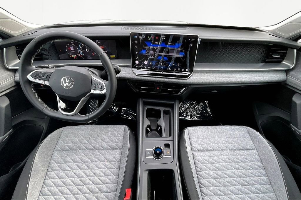 New 2026 Volkswagen Tiguan S image 7