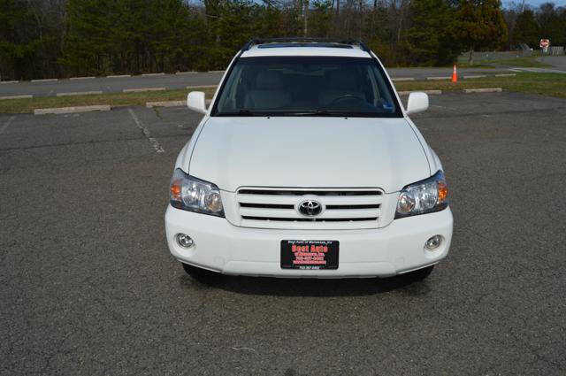 Used 2004 Toyota Highlander Limited image 10