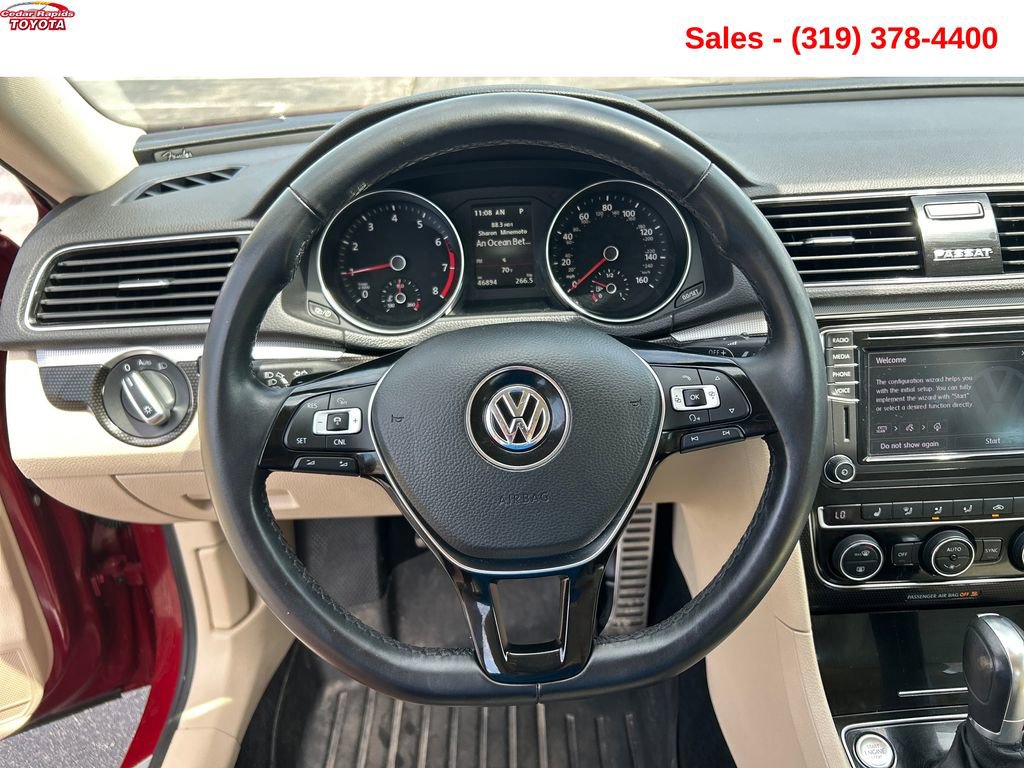 Used 2019 Volkswagen Passat 2.0T SE R-Line FWD image 14