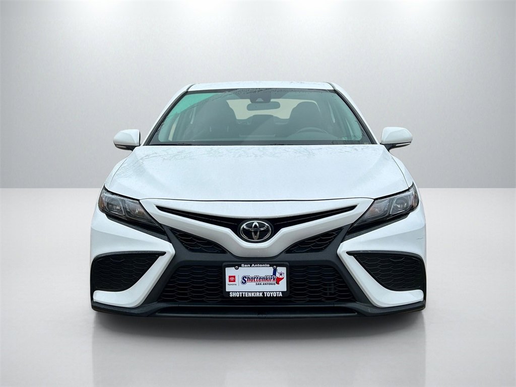 Certified 2024 Toyota Camry SE video 2
