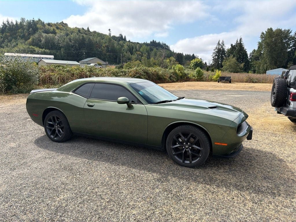 Used 2022 Dodge Challenger SXT w/ Blacktop Package RWD image 3