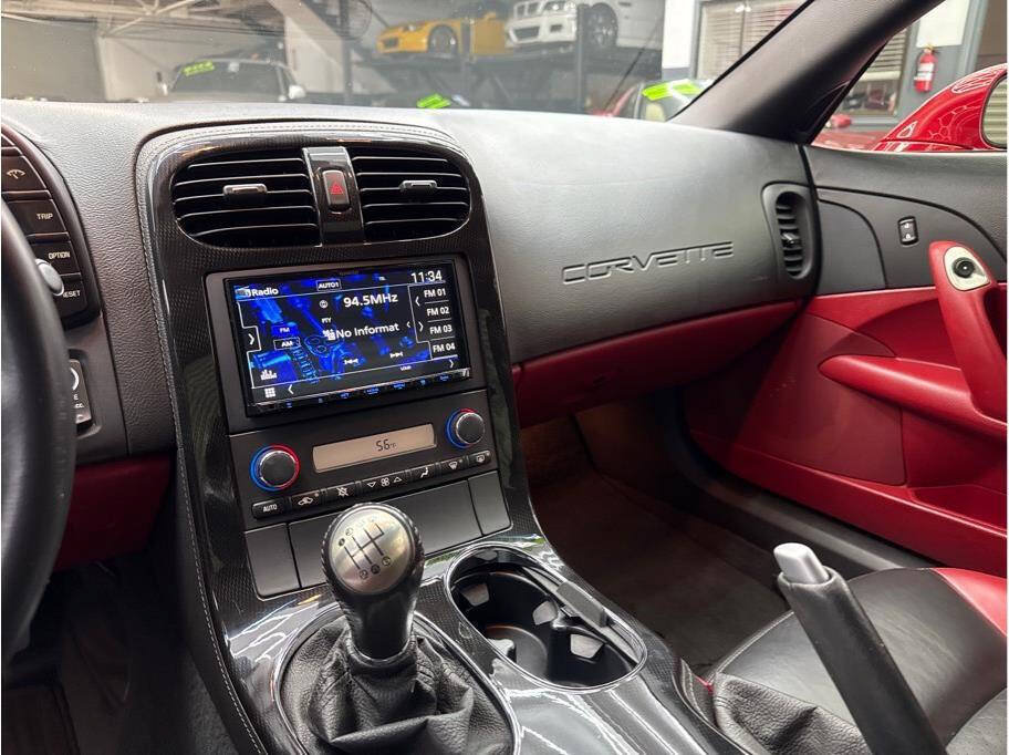 Used 2009 Chevrolet Corvette Z06 RWD image 10
