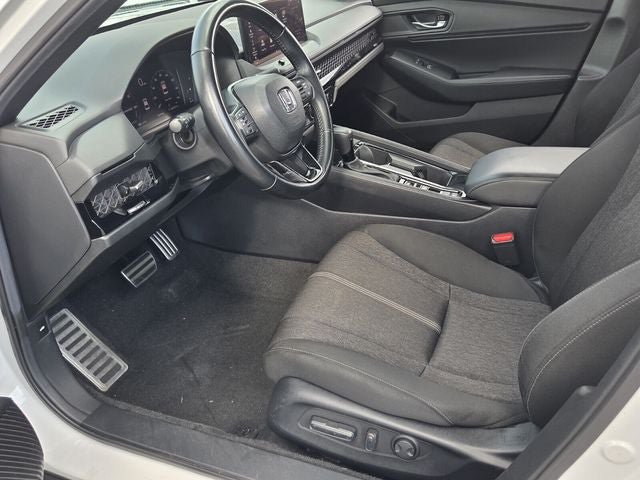 Used 2024 Honda Accord Sport image 17