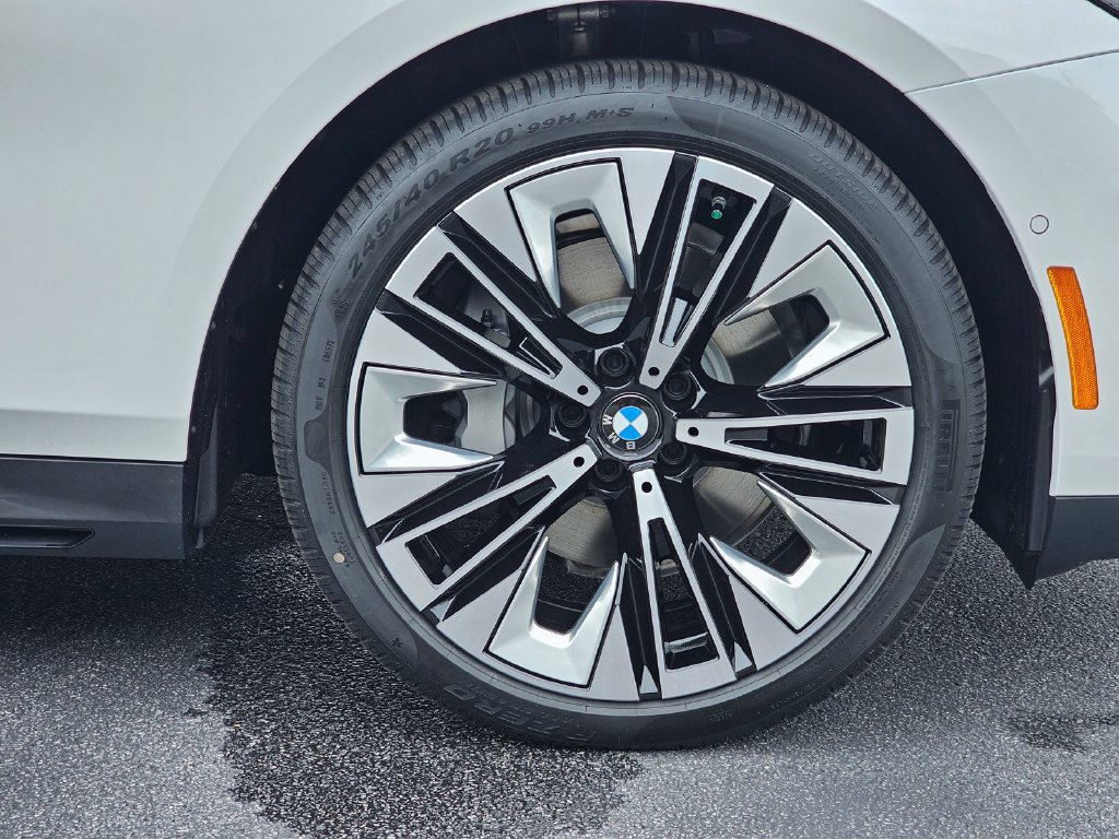 New 2027 BMW 530i w/ Convenience Package RWD image 13