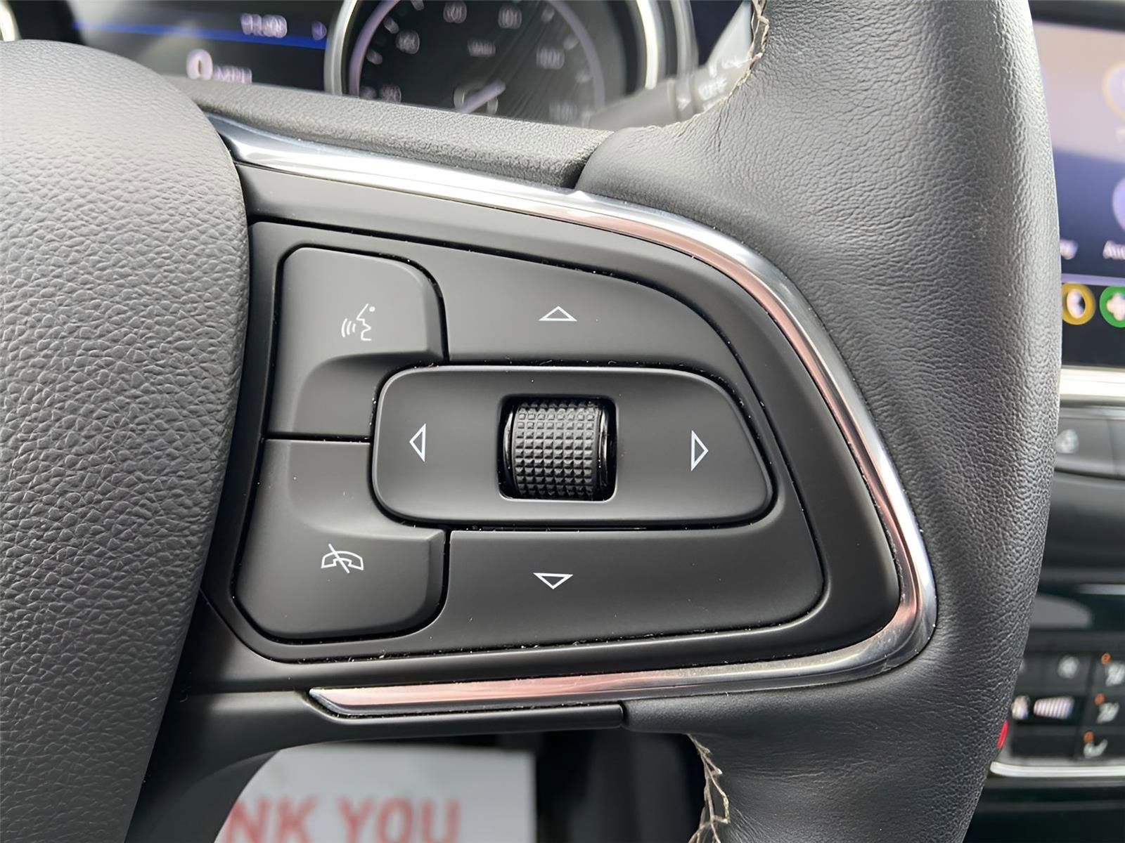 Used 2022 Buick Encore GX Essence w/ Experience Buick Package image 25