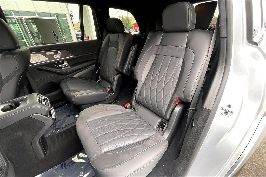 Used 2023 Mercedes-Benz GLS 63 AMG 4MATIC image 19