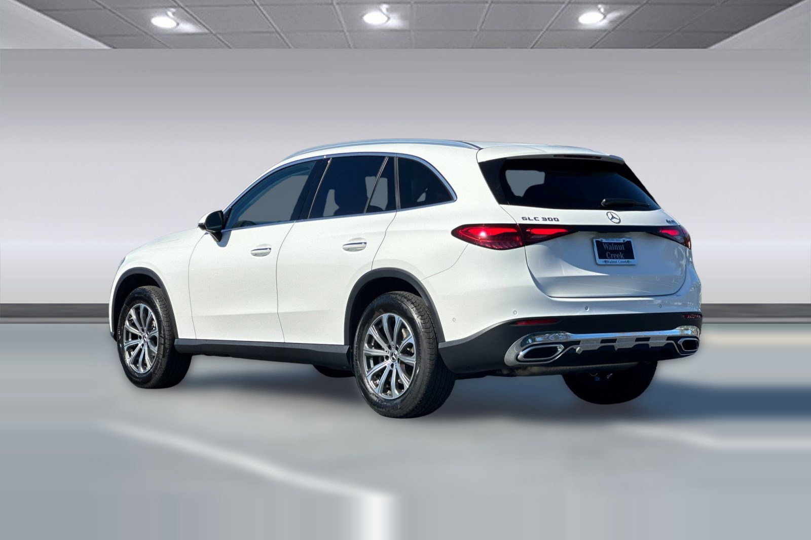 Certified 2024 Mercedes-Benz GLC 300 4MATIC image 3